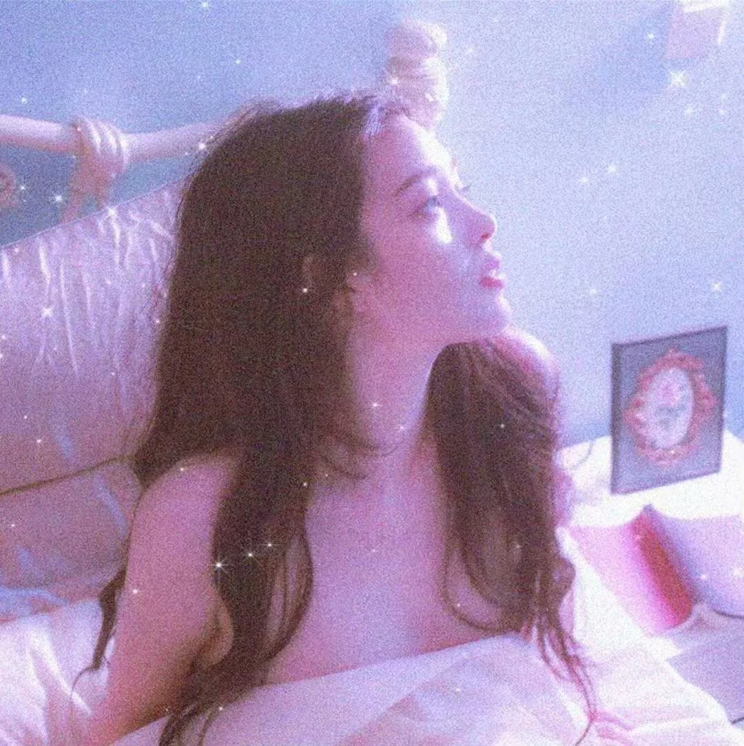 索女·丧尸·机关枪